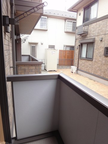 【バルコニー】