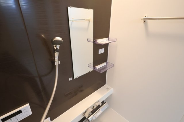 《仲介手数料無料》西区大字指扇2856-94新築一戸建てLIGAREの浴室|撮影日 2025年12月5日 11:00 晴れ