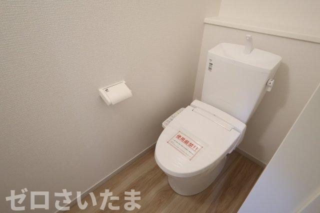 《仲介手数料無料》西区大字指扇2856-94新築一戸建てLIGAREのトイレ|撮影日 2025年12月5日 11:00 晴れ