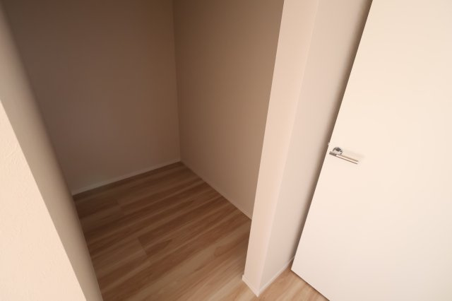 《仲介手数料無料》西区大字指扇2856-94新築一戸建てLIGAREの収納|撮影日 2025年12月5日 11:00 晴れ