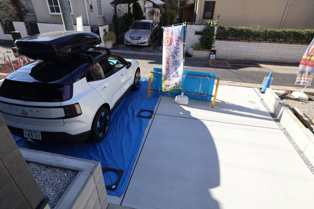 《仲介手数料無料》西区大字指扇2856-94新築一戸建てLIGAREの駐車場|撮影日 2025年12月5日 11:00 晴れ