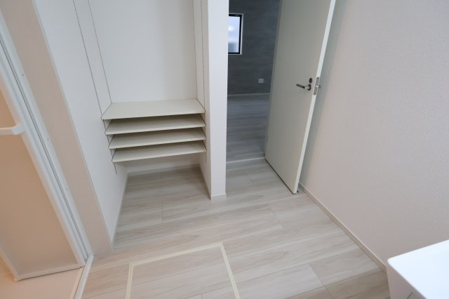 《仲介手数料無料》西区大字指扇2856-94新築一戸建てLIGAREのランドリースペース|撮影日 2025年12月5日 11:00 晴れ