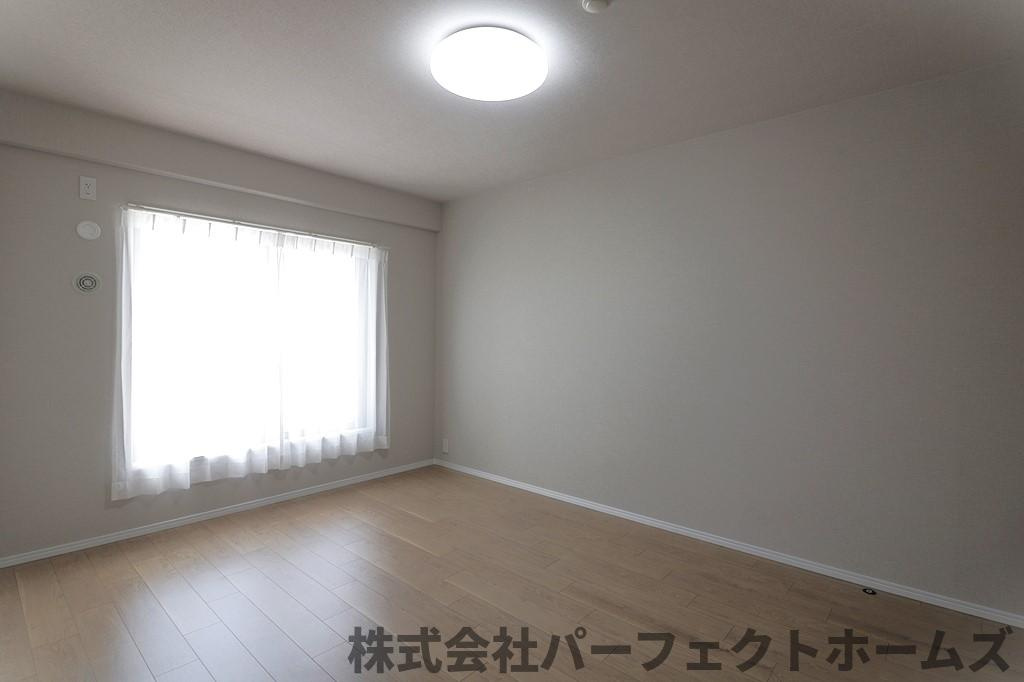 ステイツ枚方長尾ヒルズの洋室|ゆったりした洋室です