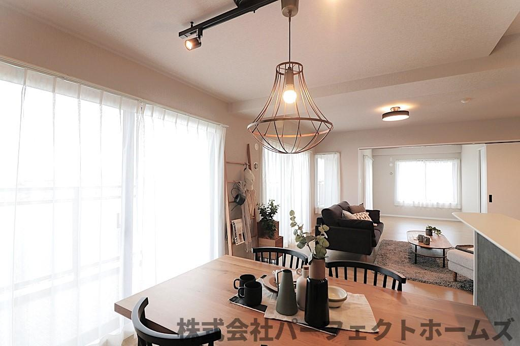 【内装】の画像