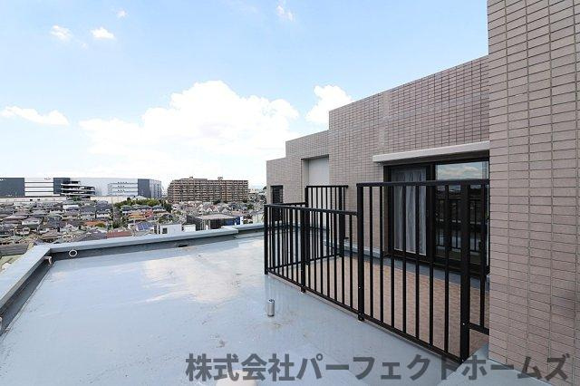 ステイツ枚方長尾ヒルズのバルコニー|ルーフバルコニーです