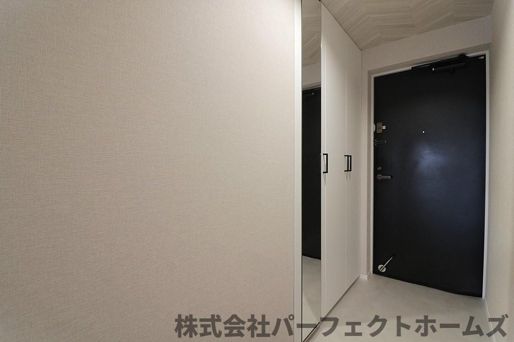 ステイツ枚方長尾ヒルズの玄関|ゆったりとした玄関です