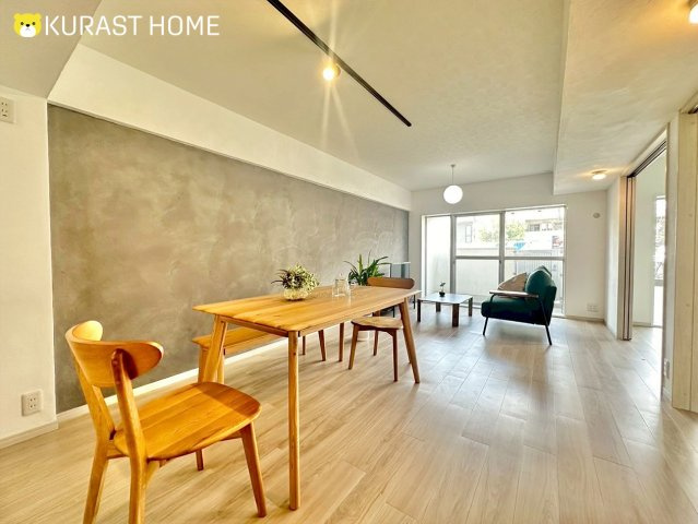 九条住宅C棟　1階の居間・リビング