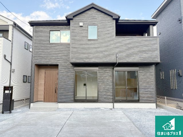 栗東市小柿　第1期　新築一戸建ての外観|周辺は落ち着いた街並みの住宅地！子育てがしやすい住環境です！まだ未完成ですが、現地でしかわからない事もございます。是非一度ご覧ください。