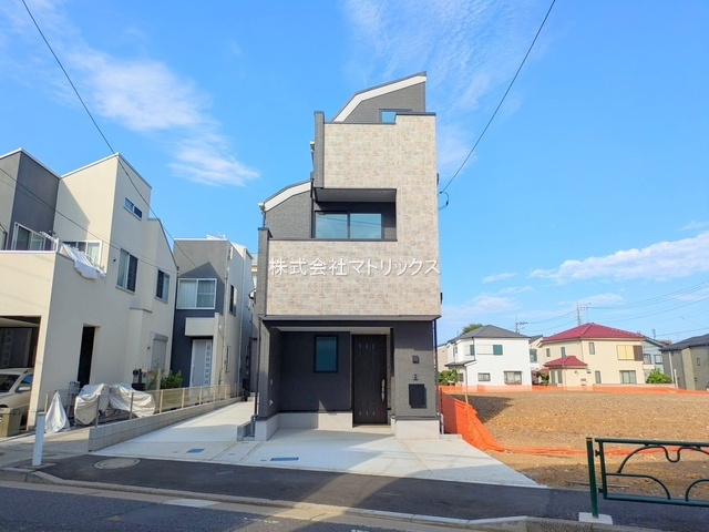 練馬区石神井町8丁目　省エネ基準適合住宅　ゆとりの大型邸宅