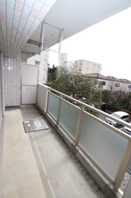 【バルコニー】 | 鷺沼ローズプラザ | ※同建物ほかのお部屋の写真です。