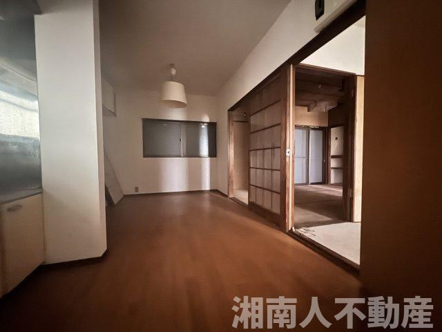 鎌倉市大町６丁目戸建てのダイニング