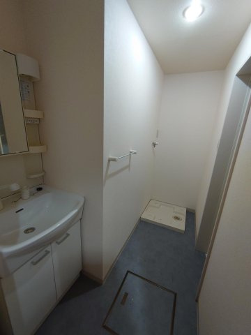 クレフラスト空港北B棟のその他