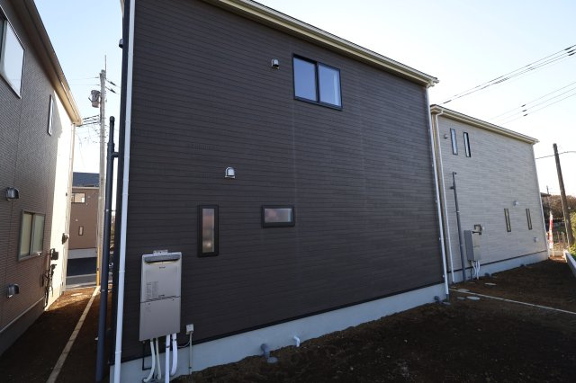 《仲介手数料無料》西区大字飯田新田614(2号棟)新築一戸建てクレイドルガーデンの外観|撮影日 2025年12月1日 14:00 晴れ