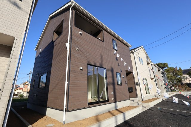 《仲介手数料無料》西区大字飯田新田614(2号棟)新築一戸建てクレイドルガーデンの外観|撮影日 2025年12月1日 14:00 晴れ