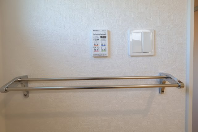 《仲介手数料無料》西区大字飯田新田614(3号棟)新築一戸建てクレイドルガーデンの浴室|撮影日 2025年12月1日 14:20 晴れ