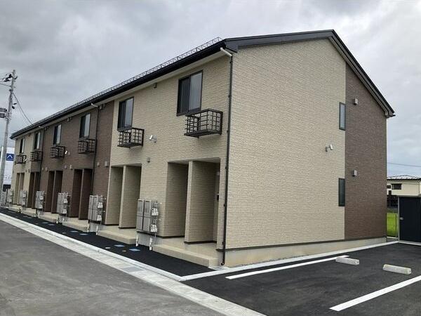 East Village Ⅲ棟の外観