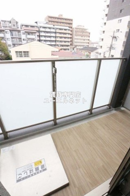 【バルコニー】 | エスリードレジデンス江坂垂水町 | バルコニー付きで採光＆風通し良好！