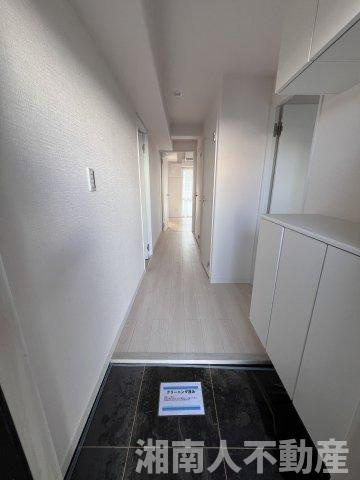 サーパス藤沢湘南台第2の玄関|ゆったりとした玄関です