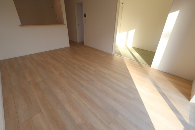 《仲介手数料無料》西区大字飯田新田614(9号棟)新築一戸建てクレイドルガーデン