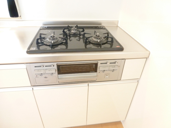 ラ フォンテ　Ｂのキッチン