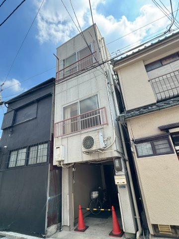 蓮都家（レントハウス）の外観