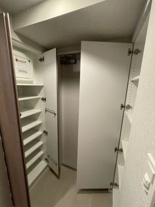 プラウドフラット亀戸の玄関