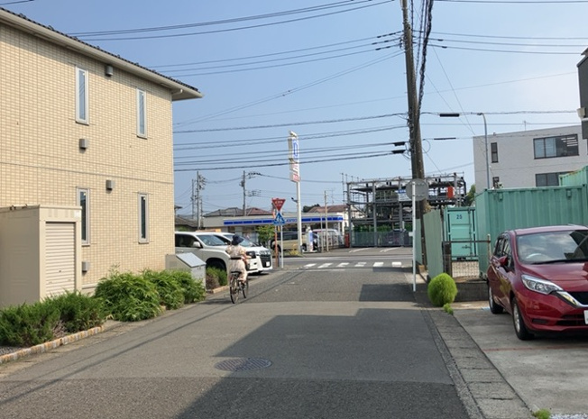 【展望】 | 眺望を気にして物件を探す場合、前面に建物が建っていないか現地で確認しましょう！前面に建物があると景色はもちろん、日当たりや風通しにも影響が出てきます。住んだ時のことを想像しながら現地見学をしましょう。