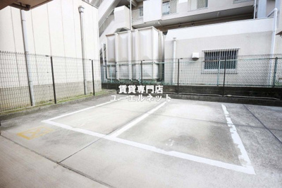 【駐車場】 | S-FORT江坂LIBERTS | 敷地内駐車場あり◎