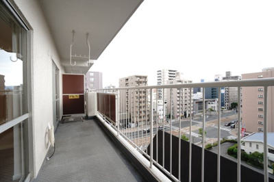 【バルコニー】 | 【上質リノベ】ポレスター舟入 | 現地（2025年11月1日13：00頃）撮影