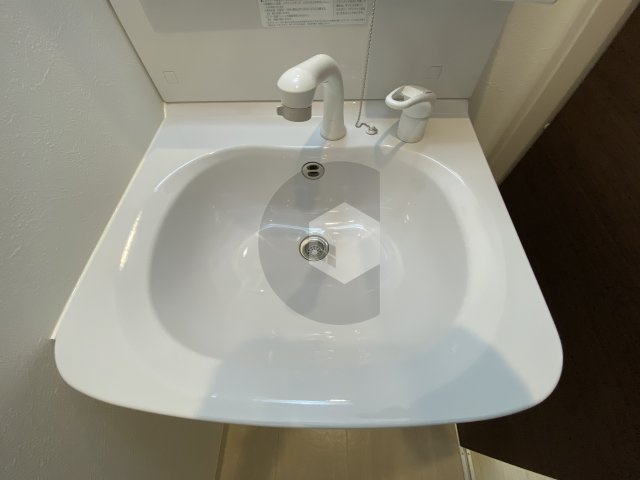 F asecia Attivo2の洗面所