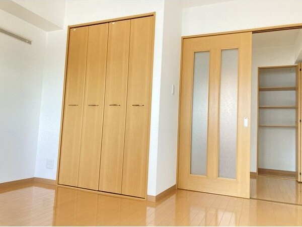 ベレーサ山王の居間・リビング