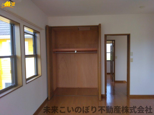 【収納】 | 加須市大越中古戸建て | たっぷり収納力のあるクローゼットです！
余計な家具を置かずに済みます！