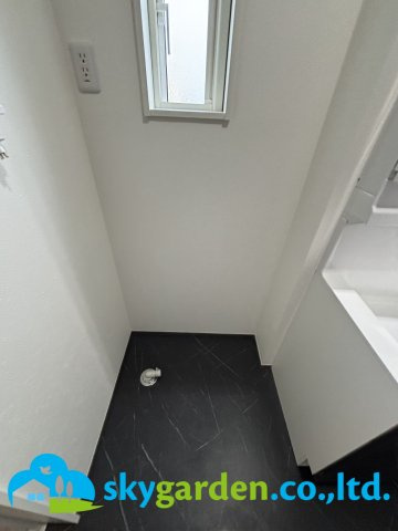 伊勢原市沼目4丁目　新築戸建　全5棟3号棟のランドリースペース