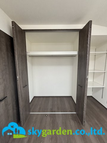 伊勢原市沼目4丁目　新築戸建　全5棟3号棟の収納