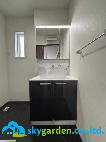 伊勢原市沼目4丁目　新築戸建　全5棟3号棟の独立洗面台