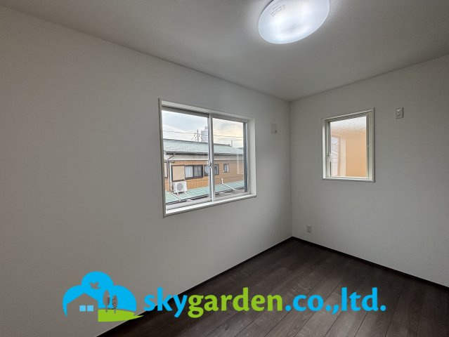 伊勢原市沼目4丁目　新築戸建　全5棟3号棟の子供部屋