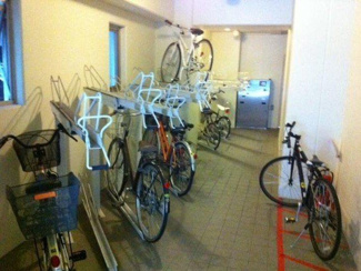 【駐車場】