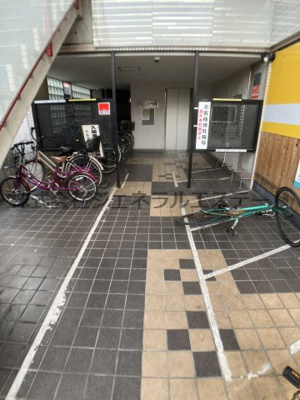 【エントランス】 | ドムス門真