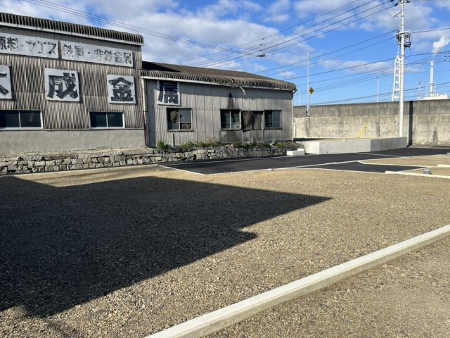 新堀エコタウンの外観
