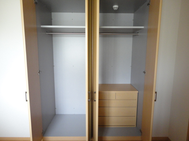 パサニアコートの収納|収納