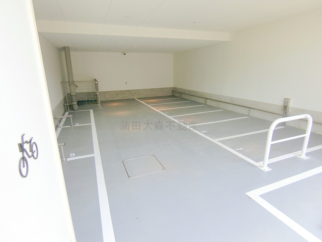 コンフォリア・リヴ大森西のその他共用部分|バイク置き場　空き状況等詳細はお問合せください。