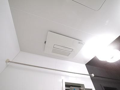レイセニット奈良グラン・ヴェルジェの設備|お風呂には浴室乾燥機もついてます。