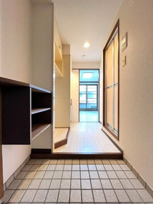 【玄関】 | メゾン・ド・フォンテーヌ