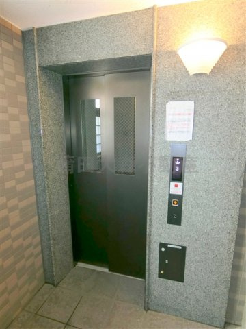 ルーブル西蒲田参番館のその他共用部分|エレベーター