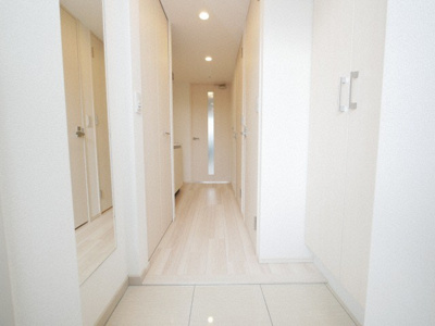 【玄関】 | アドバンス大阪バレンシア | シンプルで使いやすい玄関です