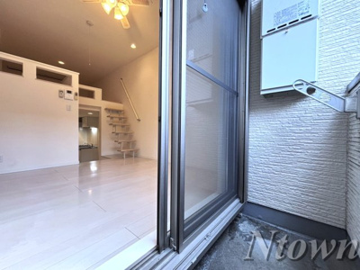 【バルコニー】 | フォルクローレ名駅西 | 暖かな日差しのふりそそぐバルコニー