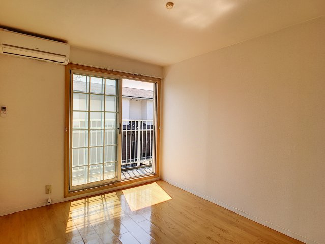 カーサＯＺＯＮＯBの居間・リビング