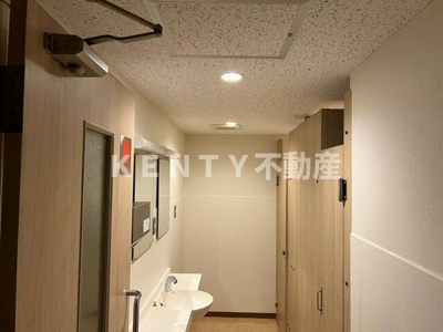 【洗面所】 | 伊川ビル | コンパクトで使いやすい洗面所