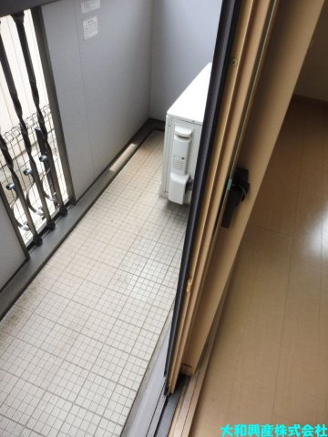 アムールのバルコニー