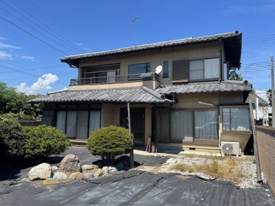 【外観】 | 新田大根中古戸建 | 約４０坪の大きなお家です。
